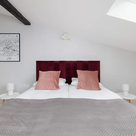 With 2 Bedrooms And Desks In The Center Of Cracow By Renters Lägenhet *